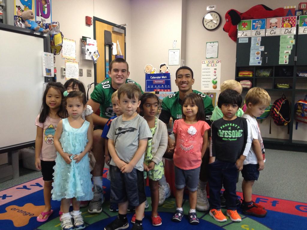 Look who read to our class!#Dragon Football