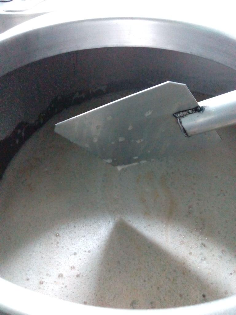 AcopladosGermen's tweet photo. Iniciando maceración de Ipa en @OriginalCerveza @CervezaDaThief @cervezakasens http://t.co/OYrIb8YSGy