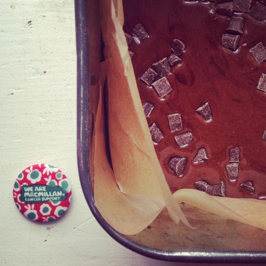 dexterscoffee's tweet image. The BIG Chocolate Brownie bake for tomorrow's @macmillancoffee morning #stackthemup