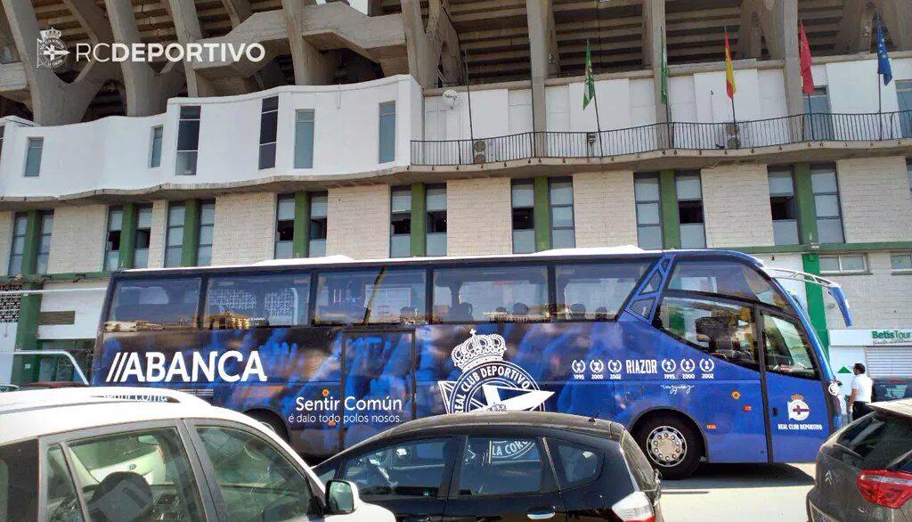 JhonKV62's tweet photo. Hoy más que nunca te quiero #Depor
Vamos hoy estaré a muerte contigo...
FORZA DE DEPOR #DeNorteASur http://t.co/UNRU0kjNWT