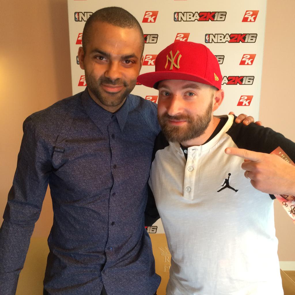 CodJordan23's tweet photo. Ce n'est même pas un rêve de gosse car nous avons le même âge, un rêve tout simplement.
Merci @tonyparker http://t.co/AWjGtjAiqy