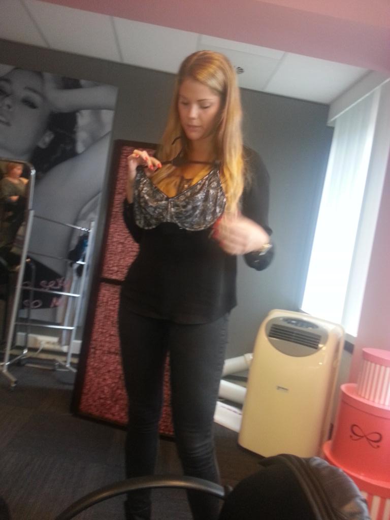 Having Fun with favourite fits! <a href="/HKMacademy/">HKMacademy</a> <a href="/JVandergeeten/">Julie Vandergeeten</a> <a href="/DensDominique/">Dominique Dens</a> <a href="/ansofieDW/">An-sofie Dewinter</a>