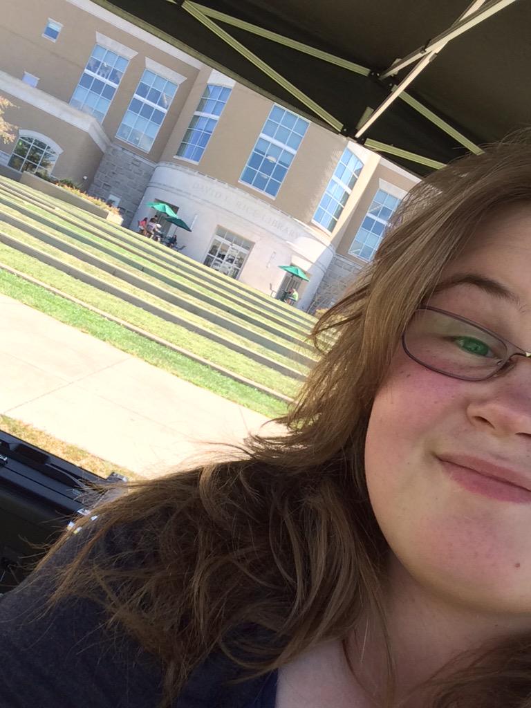 957thespin's tweet image. See Faith on the Quad till 3 for your chance to win a Wing Party from Showme's! #wingsfordays #giveaway