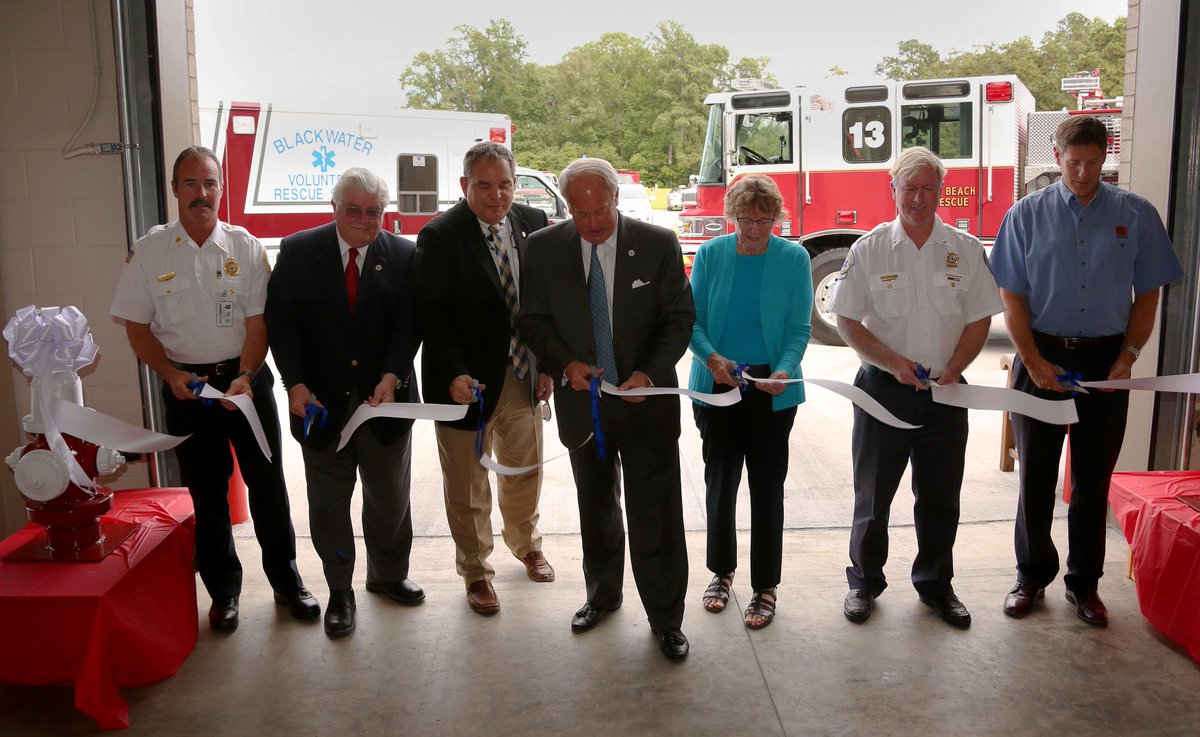 RRMMDesignBuild's tweet image. Happy #tbt! Check out these photos from BWFS's ribbon cutting ceremony last week © Ray Smith