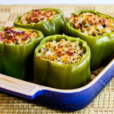 Here's a great recipe for stuffed green peppers. Make with or without meat-everyone's happy! ow.ly/SuPwT