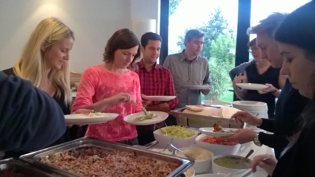 AMPOORTERELLEN's tweet photo. @OmegaPharma_BE OmegaBar@O'Douce #gezellig!#lekker! https://t.co/5wleGqjrby