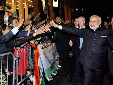 Nai_Dunia's tweet image. न्यूयार्क में पीएम मोदी का जोरदार स्‍वागत-goo.gl/E71aZB
#ModiInIreland