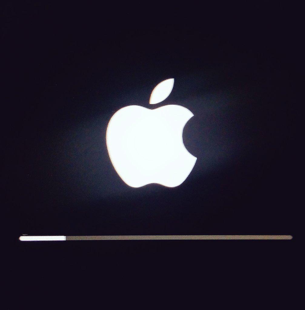 hectorhomaD's tweet image. #Apple. Ya actualizando la nueva versión de iOS 9.0.1 que corrige errores #iOS9 #ios9update