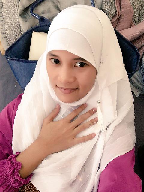 fhaeka tweet picture