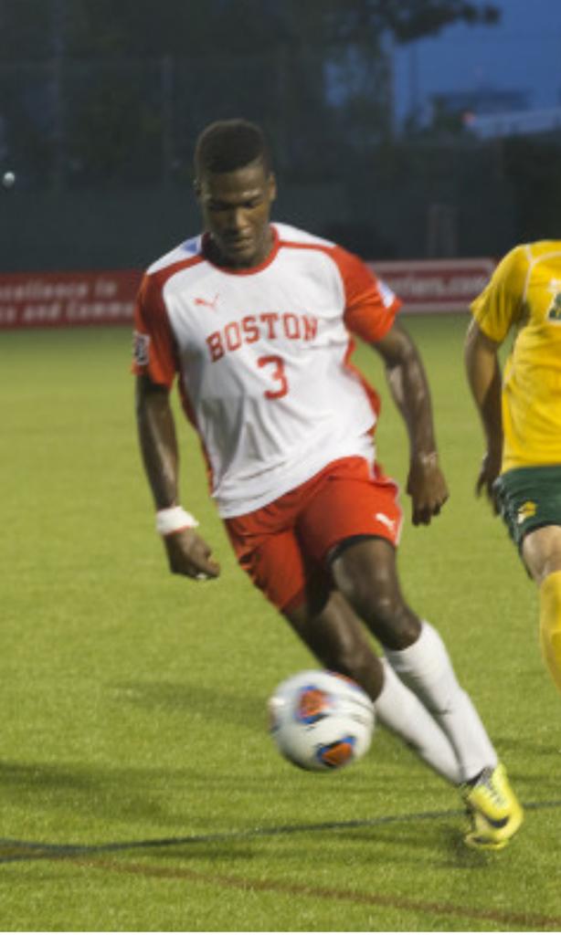 tv6tnt's tweet photo. T&amp;T's Jeroen Blugh overcomes adversity,makes family proud during BU career http://t.co/0vgmNywkJ0 via @dailyfreepress http://t.co/AVweTJpaU2