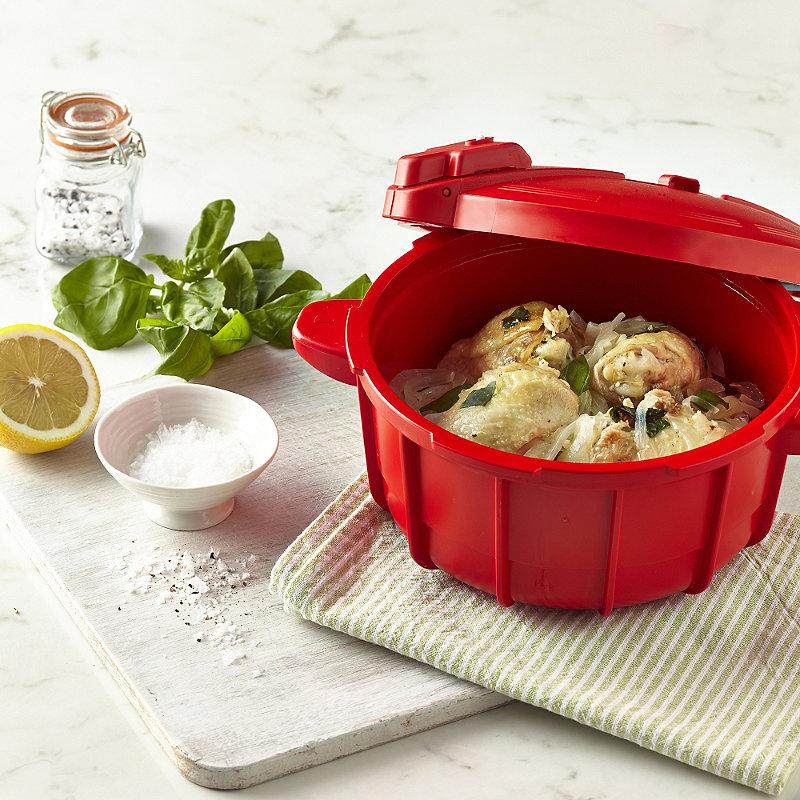 LakelandUK's tweet photo. Try our recipe for Lemon &amp; Basil Chicken, made using our Microwave Pressure Cooker  http://t.co/grWO139npq http://t.co/NuTi4QtrSx