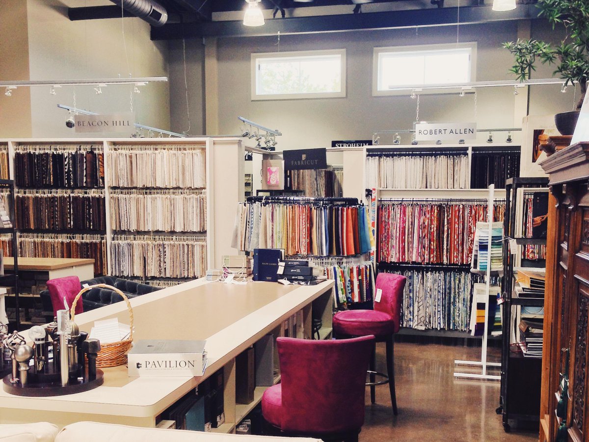 WHDesignRes's tweet photo. Stop by #WHDesignResource today & let's get started on the next #homeproject together! #ToTheTrade #TradeOnly #Design http://t.co/A4o3aDBIJD