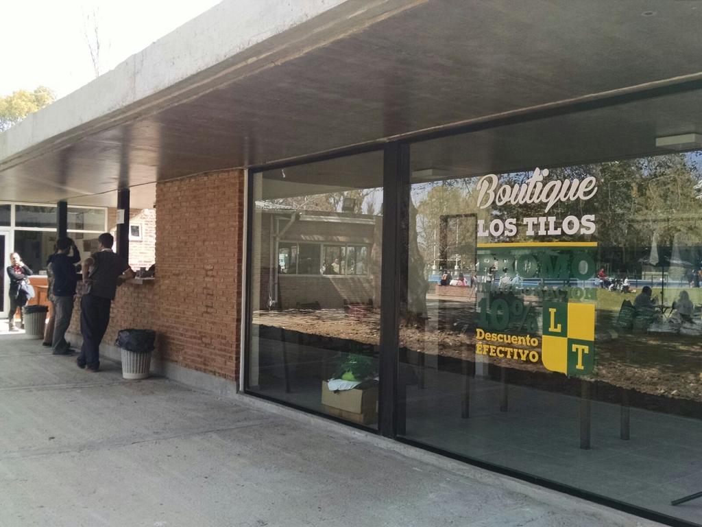 clublostilos's tweet photo. #ElClub La nueva Boutique oficial abrió sus puertas el último sábado. ¡Vení a conocerla! http://t.co/29ieAzNjJO