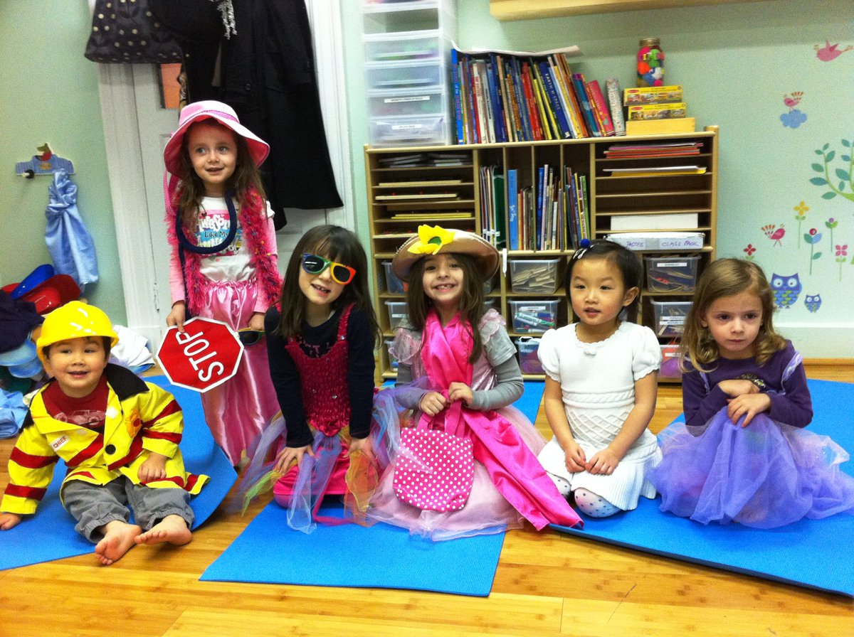 RutgersPrograms's tweet photo. Rutgers Community Programs Fall 2015 Children's Classes!
http://t.co/NQprK4nNN9 #preschool #uws #childcareprograms http://t.co/XuBD8i7pNa