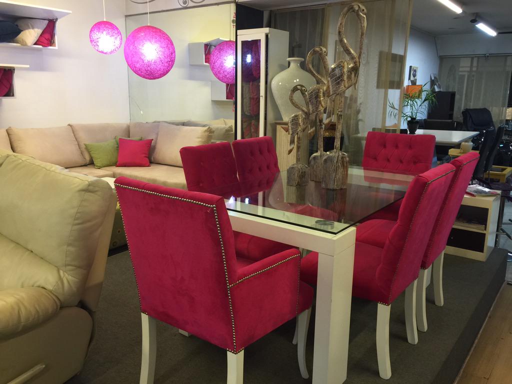 comfort_time's tweet photo. #Diseño #Comedor #Sillas #Decoración http://t.co/H42AVOIfSa