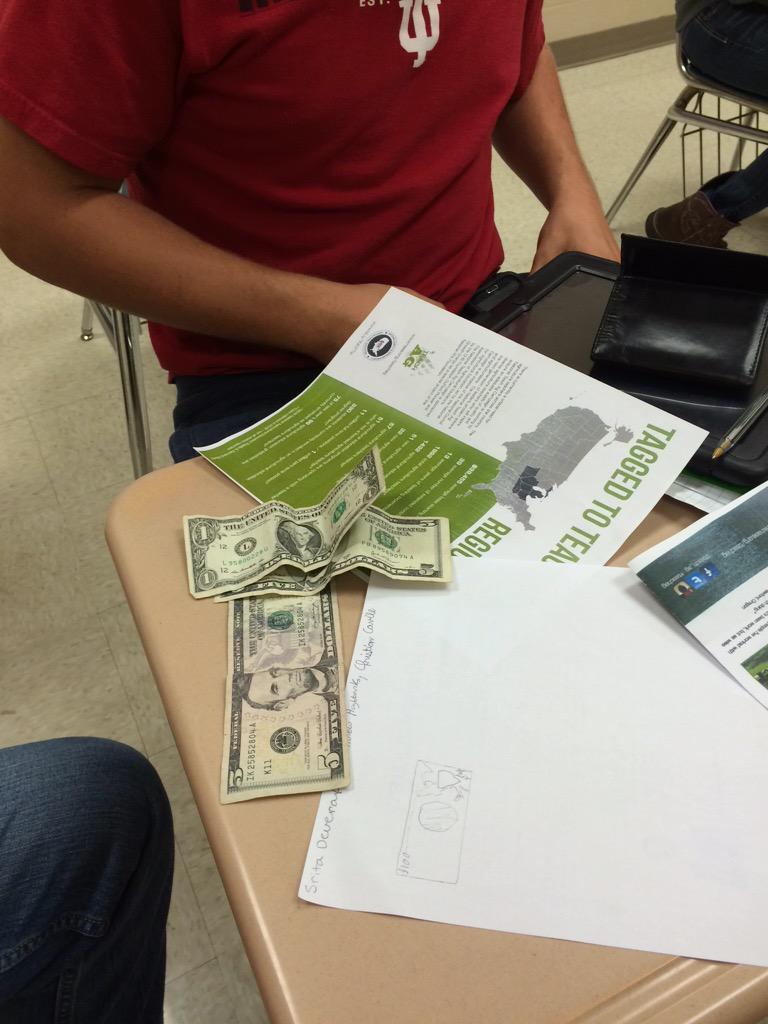 SullivanINFFA's tweet photo. @Teach_Ag Stats today in #ALSAnimals! #Tagged15 #TeachAg http://t.co/tL7Elr9ZxG