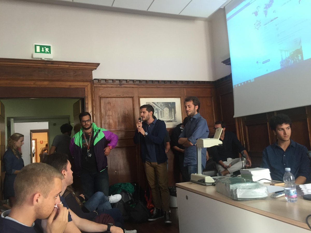 ASPRome's tweet photo. Aprono la riunione i Rappresentanti del nostro Dipartimento @NicoBisco e @mredivad #WeareASP #WelcomLUISS #SPfamily http://t.co/lqeatLJOCu
