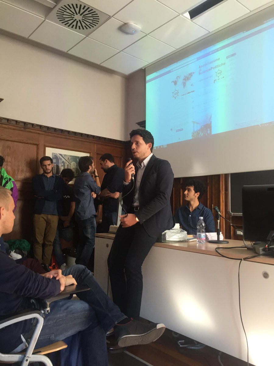 Parla il nostro Presidente @AlessandriniGi e inizia con il presentare la nostra associazione. #WeareASP #SPfamily