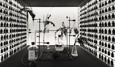AzureMagazine's tweet photo. A nose for history: #PieroLissoni's nostalgic perfume lab http://t.co/vlLcldiD3y #productdesign #scentdesign http://t.co/K8p58K2PAt