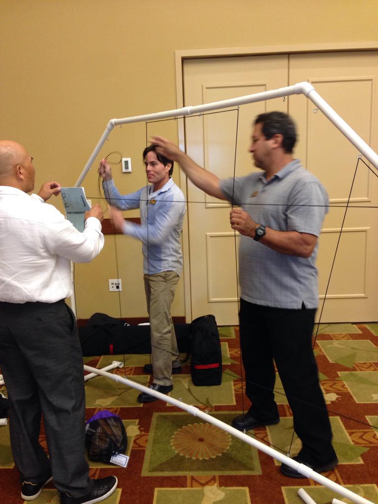 HurlburtAFRC's tweet photo. @HurlburtAFRC Setting up for the #IDSForum http://t.co/EBTrJw3gPB