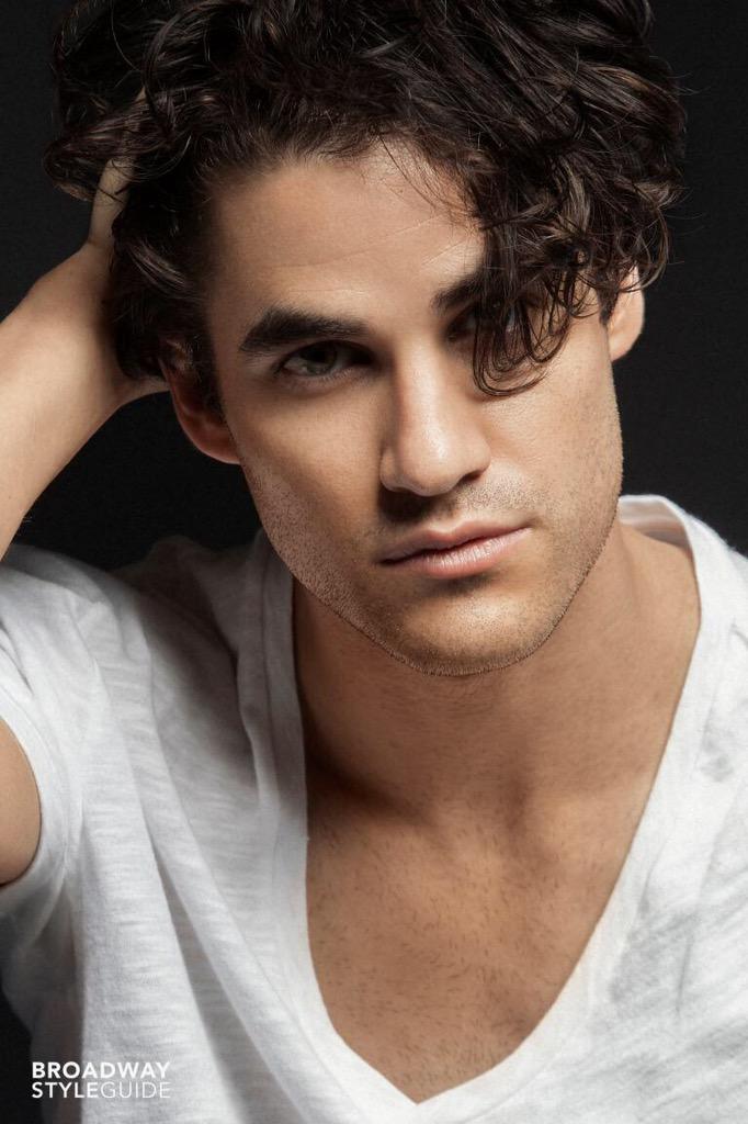 DCrissSourceFR's tweet photo. De nouvelles photos du shoot pour Broadway Style Guide sont apparues. http://t.co/OlFJIw7JGX