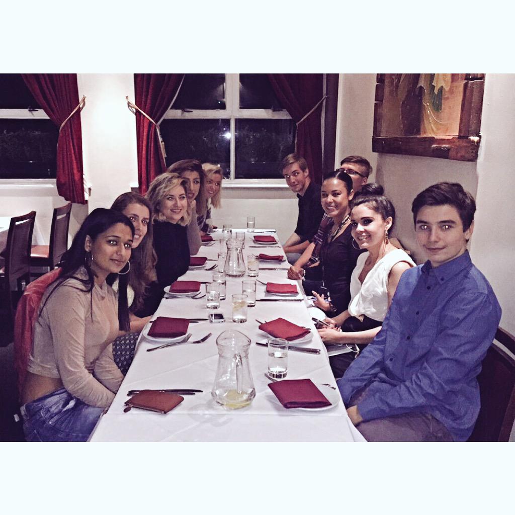 rebeccanatashax's tweet image. #tbt curry night with uni friends 🍛🎉 #marketingandevents #FRESHERS2015 #ucb @UCBofficial @UCBbusiness