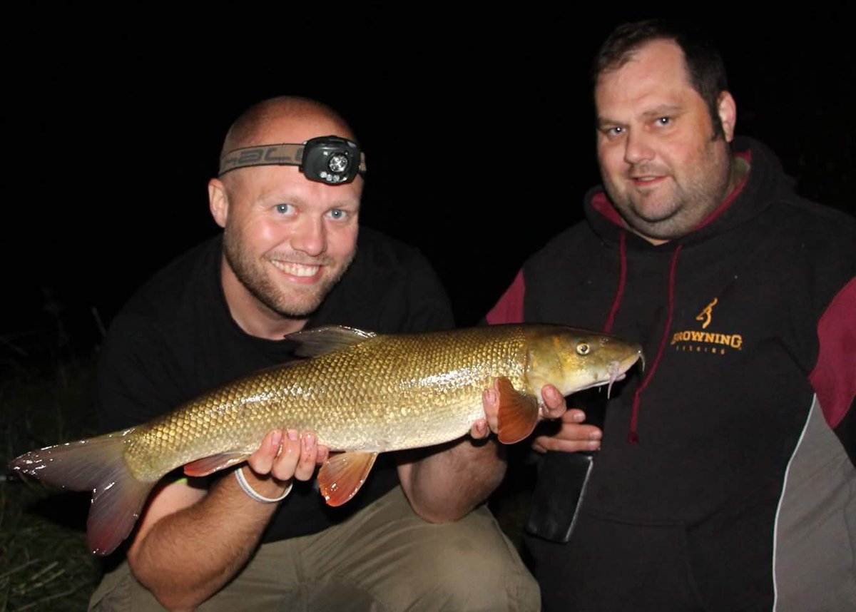 Successful social session on the Severn for our very own Carl Sharp &amp; our Willenhall team. #Barbel #RiverSevern