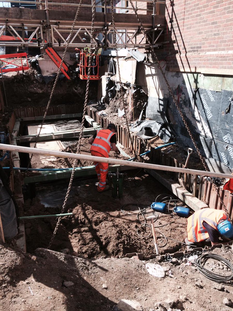 RBB_GROUP's tweet image. The @RBB_GROUP working on a truncation tank. Well done lads for the hard work. #NorthernPowerhouse