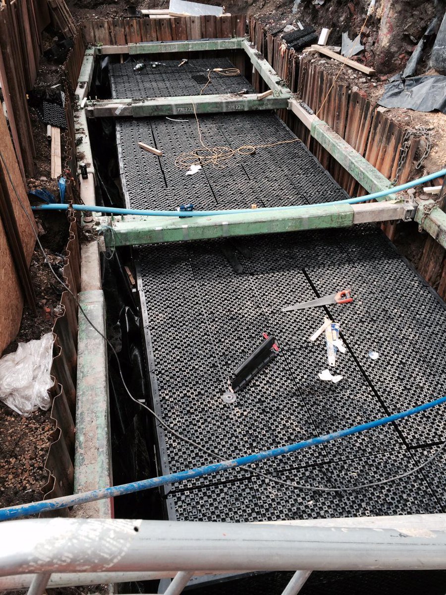 RBB_GROUP's tweet image. The @RBB_GROUP working on a truncation tank. Well done lads for the hard work. #NorthernPowerhouse