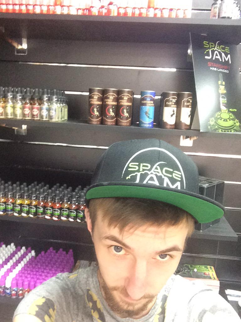 thomasknowles5's tweet photo. All about the space jam #sjvta http://t.co/3YFjQjPNnY