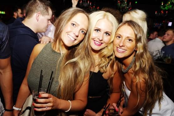 Maginnsbar's tweet photo. this saturday night we welcome back @Blast106 #DJ @ConnorCoates to Maginnsโ
#ShookUpSaturdays ๐๐ป
๐ธ๐บ๐๐ http://t.co/3m1caa7dJS