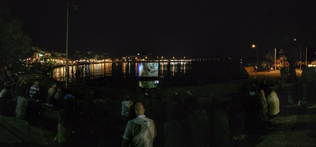 bigt_raw's tweet photo. Bu akşam 20:00 da yine Datça Cumhuriyet Meydanında Film Gösterimlerimiz olacak. Tüm halkımız davetlidir... #isffdatca http://t.co/kDM7EXlWd6