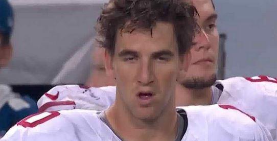 HisAndHers's tweet photo. Eli Manning is 5-for-20 on passes thrown 10 or more yards downfield…

WORST completion percentage in the NFL http://t.co/g9bAd46Atw