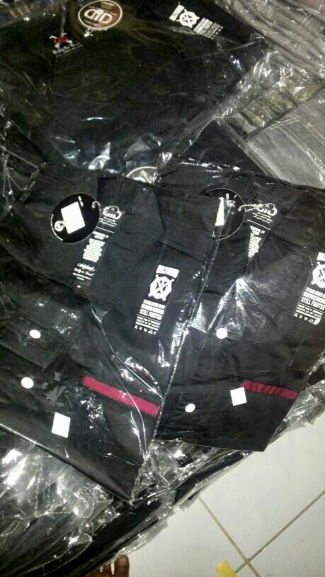 Kemeja katun dolly is dead