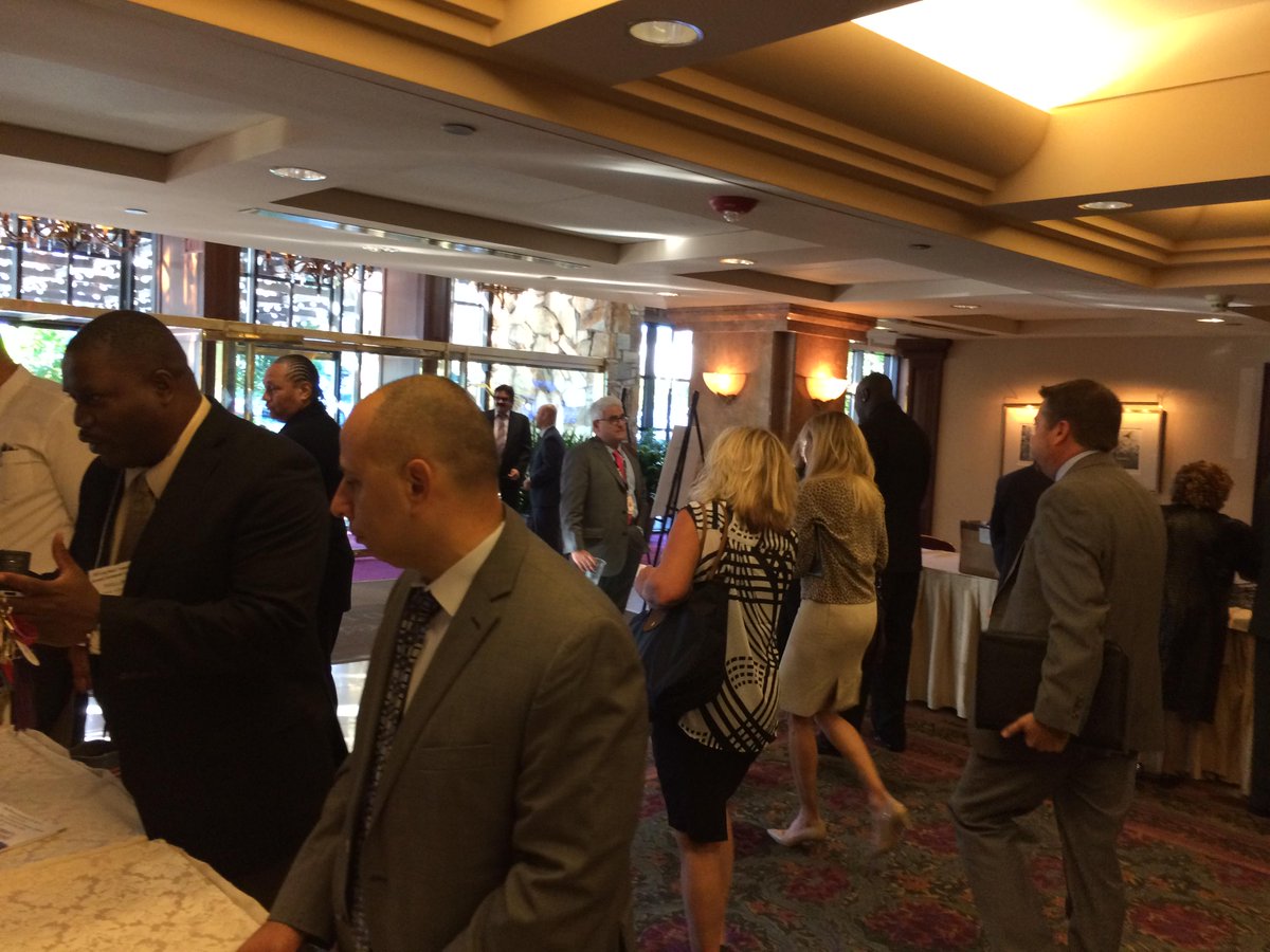 eventdex's tweet photo. Picture talks a thousand words. #longislandedc welcoming the crowd. @MatchLeads is catered for MWBE's and Corporates http://t.co/z1Tttb51jb