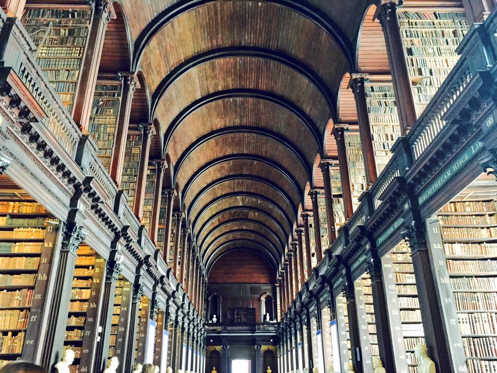 AlexandraSoumm's tweet image. Incredible, beautiful, alive #TrinityCollegeLibrary #bookofkells #inspiration