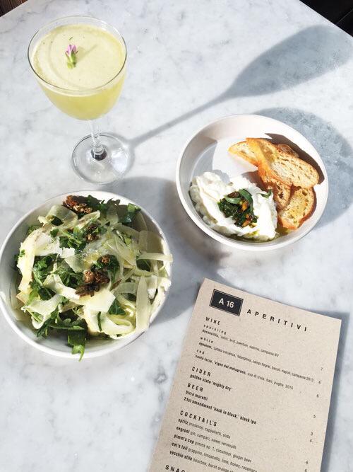 JSFashionista's tweet photo. Top 10 #sanfrancisco #happyhour on the blog today!! http://t.co/VUzRoDNerG #drinks #cocktail #sfeats #eats #yum #fun http://t.co/OCFYidYl9B