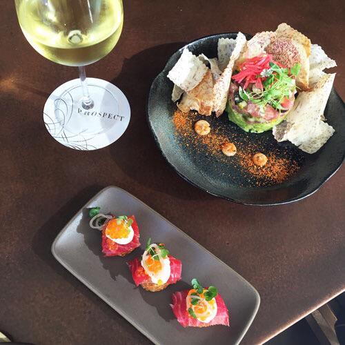 JSFashionista's tweet photo. Top 10 #sanfrancisco #happyhour on the blog today!! http://t.co/VUzRoDNerG #drinks #cocktail #sfeats #eats #yum #fun http://t.co/OCFYidYl9B