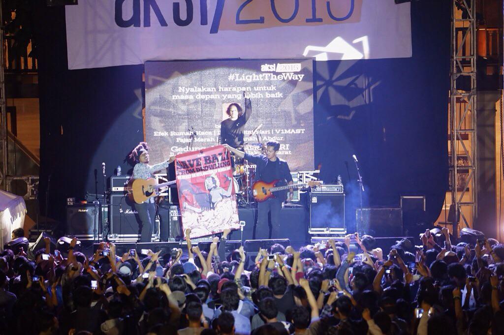 Untuk Bali!

#TentangRumahku
#BaliTolakReklamasiTelukBenoa