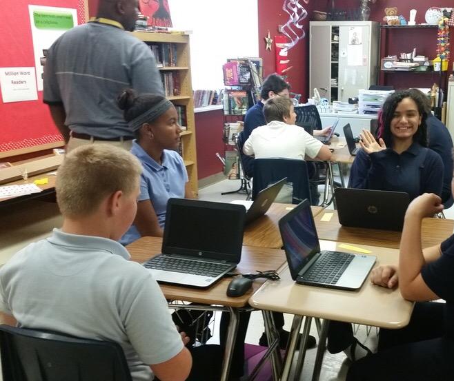 feldmantech's tweet photo. Pictures of S's setting up their #streambooks from the past week!  @HP @ConstellationOH @GoogleForEdu #gafe http://t.co/P8WwM9Gdph