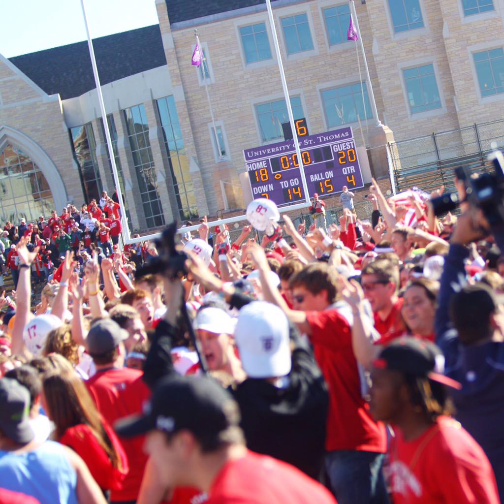 SJUJohnnies's tweet photo. #TBT to the SJU’s 20-18 win at UST 2 years ago. Only 48 hours away from the best rivalry in college sports. http://t.co/NsNOGmvbwV