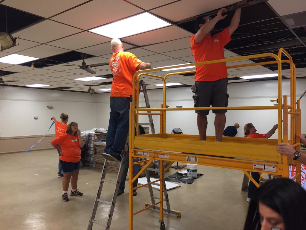 D33 Team Depot Celebration of Service! Renovating VFW Post 9021 in Warren, Michigan.  #ServiceSelfie @XKerrigan