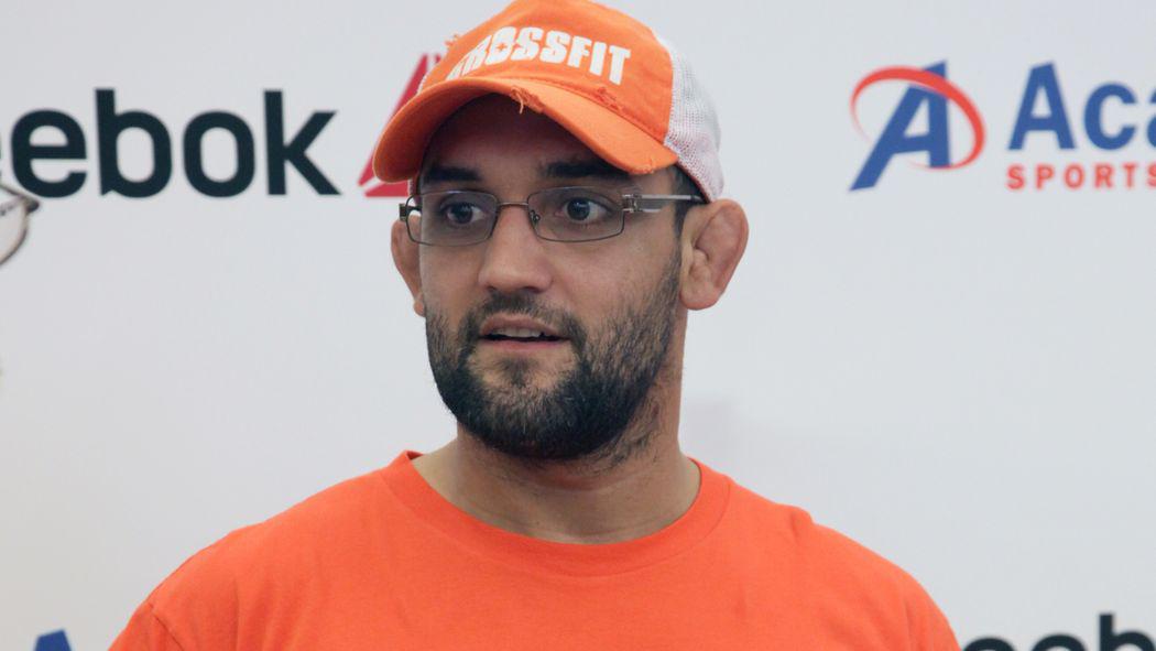 BloodyElbow's tweet photo. Johny Hendricks is sick of campaigning for title shots, he just wants to fight. http://t.co/MtukYlrNvm http://t.co/CPqSBYORCS