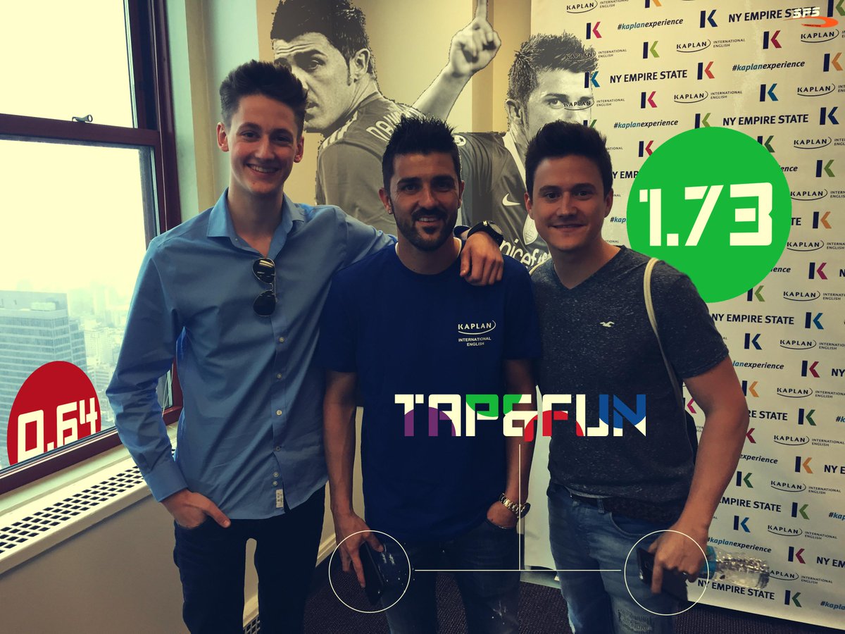 spsproduct_ions's tweet photo. What is @Guaje7Villa doing with these very not important people?? (He probably just wanted to play some #tapandfun) http://t.co/R3EQP5tX77