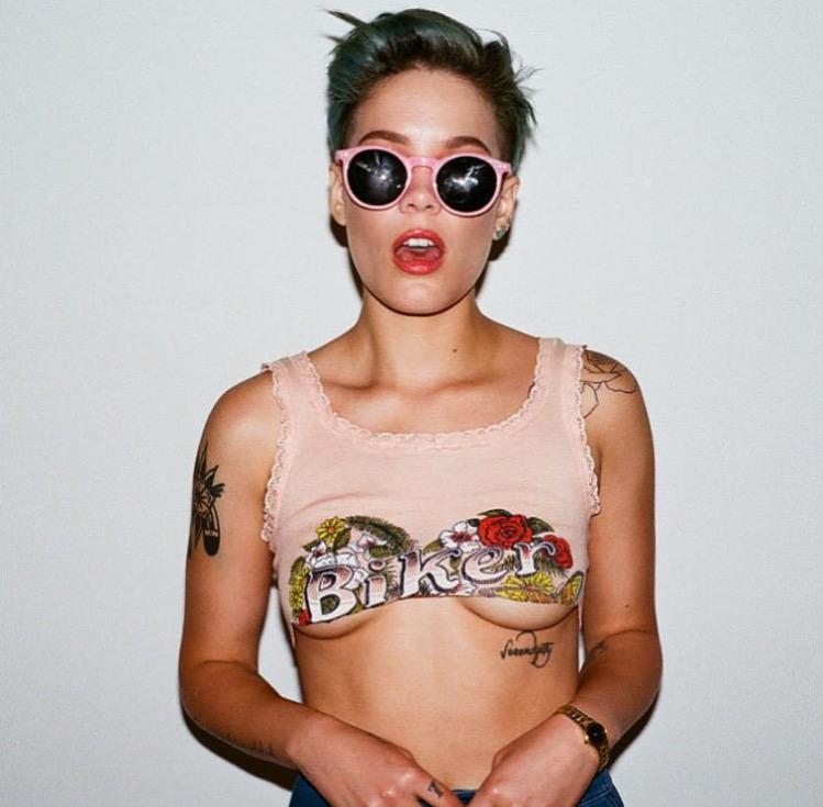 rtyourfavees's tweet photo. @halsey http://t.co/gvNJndaRmR