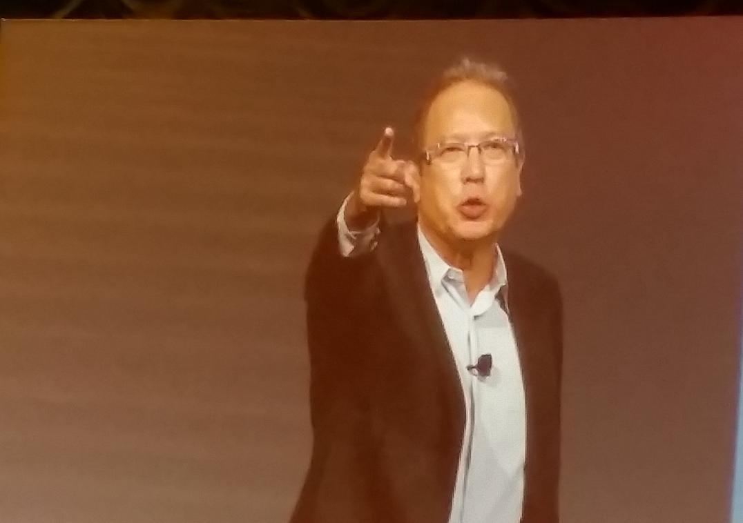 bosslady1778's tweet photo. "Always have an open mind"... great guest speaker @ubercool #chilis40 http://t.co/zZAg9ZLx2U