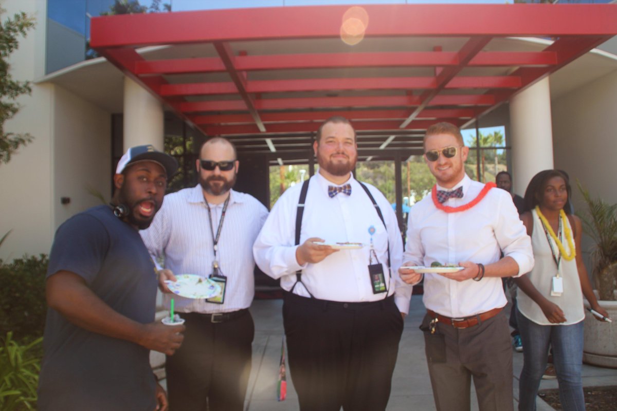 AiSanDiego's tweet image. What better way to end the summer quarter than with a Luau right here at #aisandiego