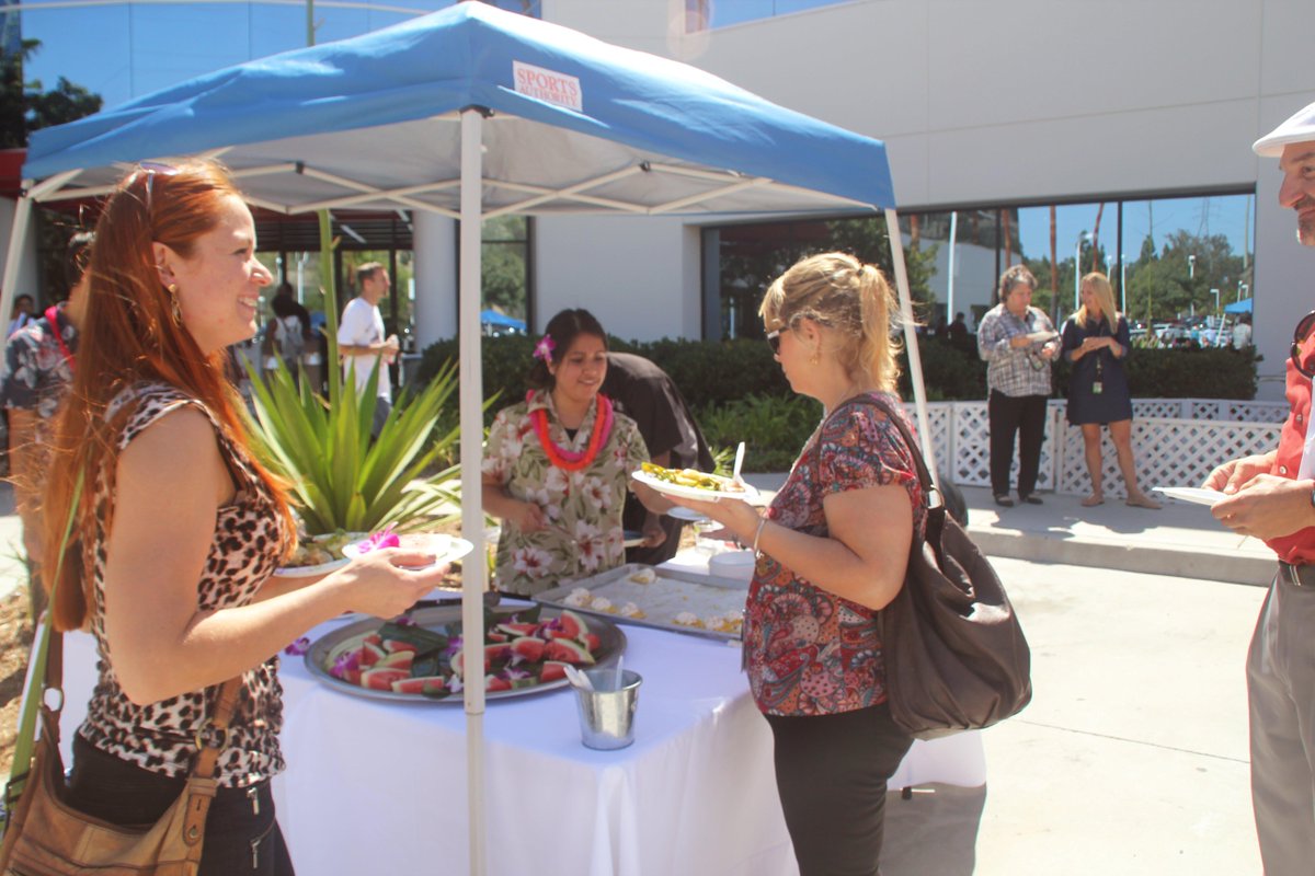 AiSanDiego's tweet image. What better way to end the summer quarter than with a Luau right here at #aisandiego