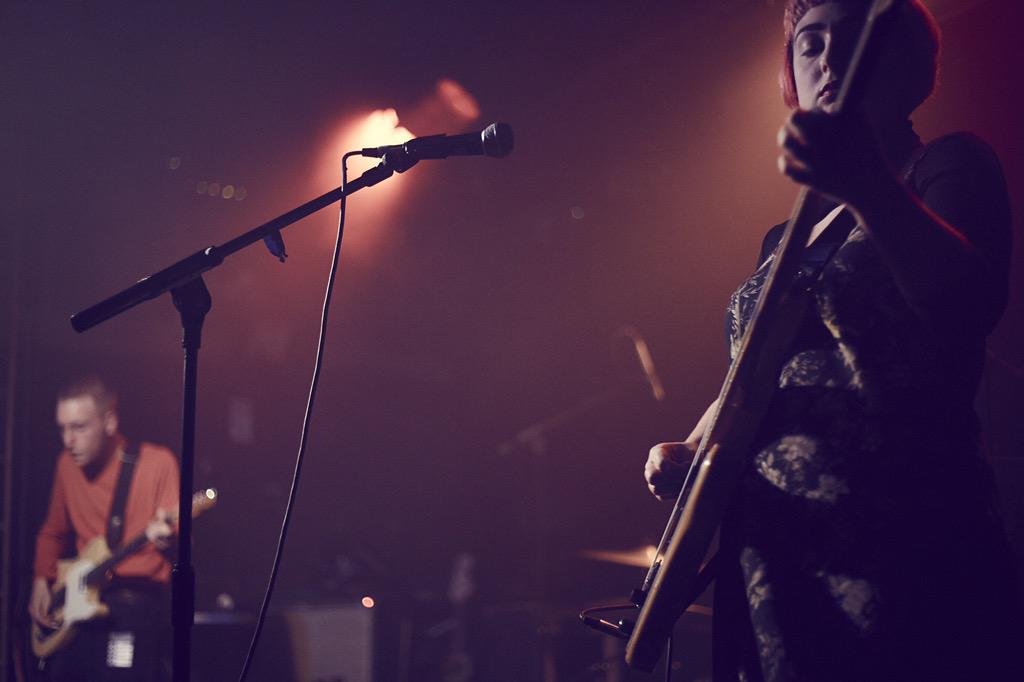 FredPerry_Sub's tweet photo. Nottingham trio @Kagoule deliver a powerful indie-grunge punk set at our London show #fredperrysublive http://t.co/HOtxFgdmUO