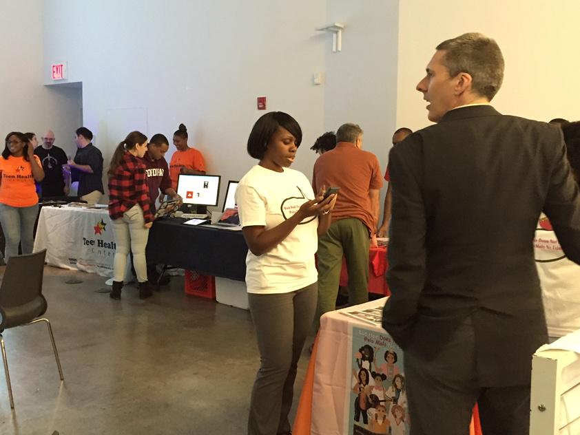 adrissha's tweet photo. Let's go #bronxmeetup! If you're presenting, good luck! http://t.co/LplA1y68ej